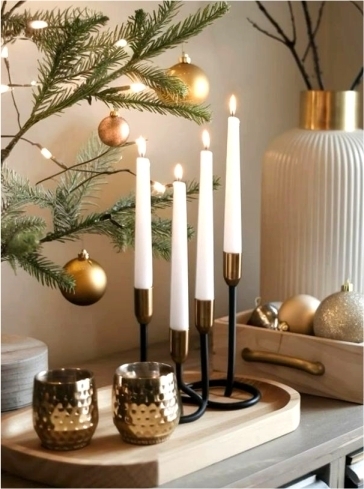 Свечи и подсвечники